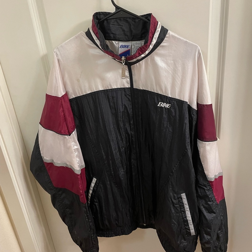 Bike windbreaker